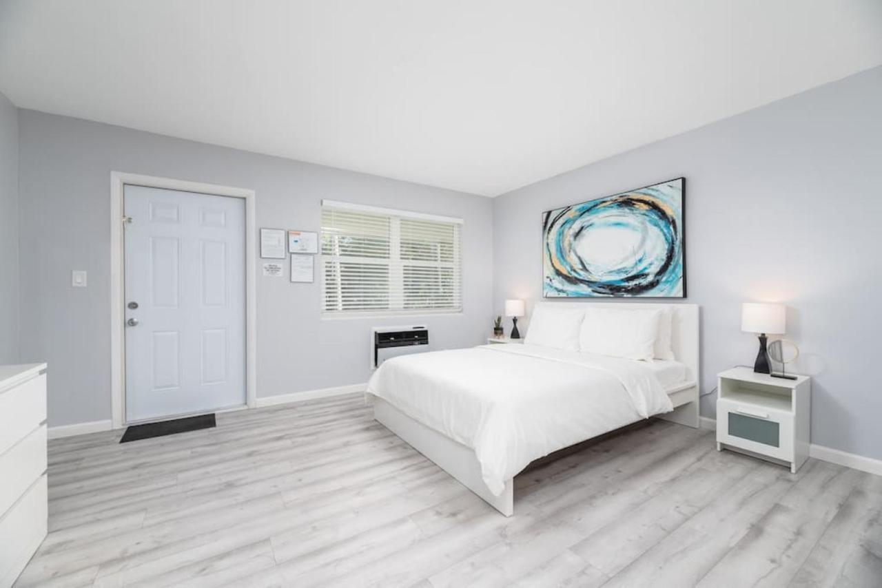 Just Off Wilton Drive Apt 2 Форт Лодърдейл Екстериор снимка